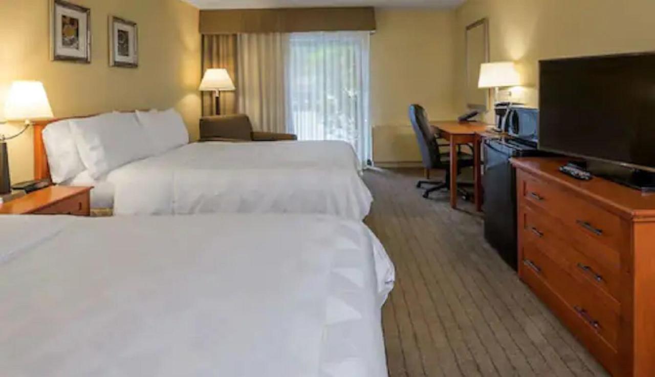 Allure Hotel & Conference Centre, Ascend Hotel Collection Barrie Dış mekan fotoğraf