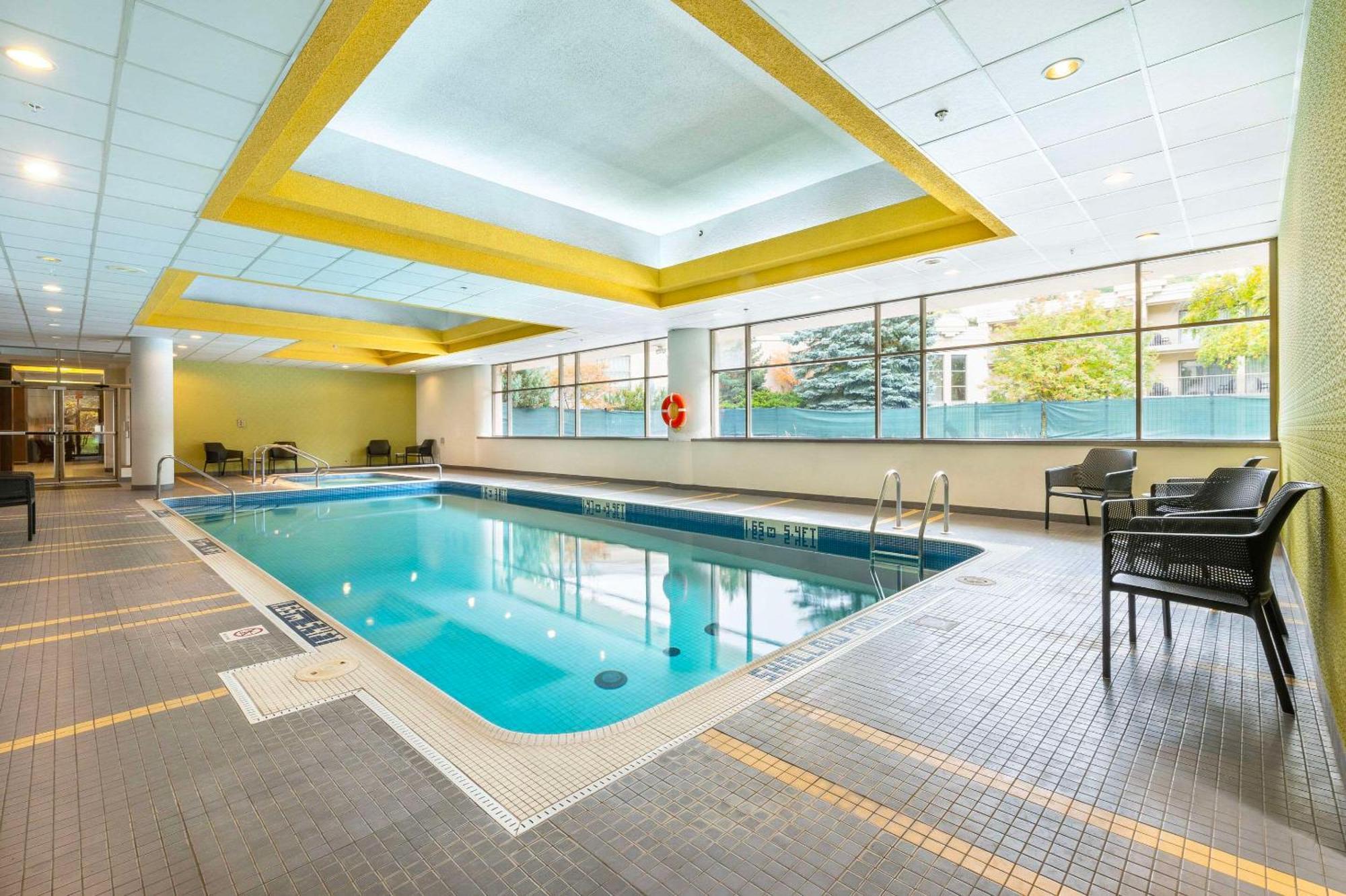 Allure Hotel & Conference Centre, Ascend Hotel Collection Barrie Dış mekan fotoğraf